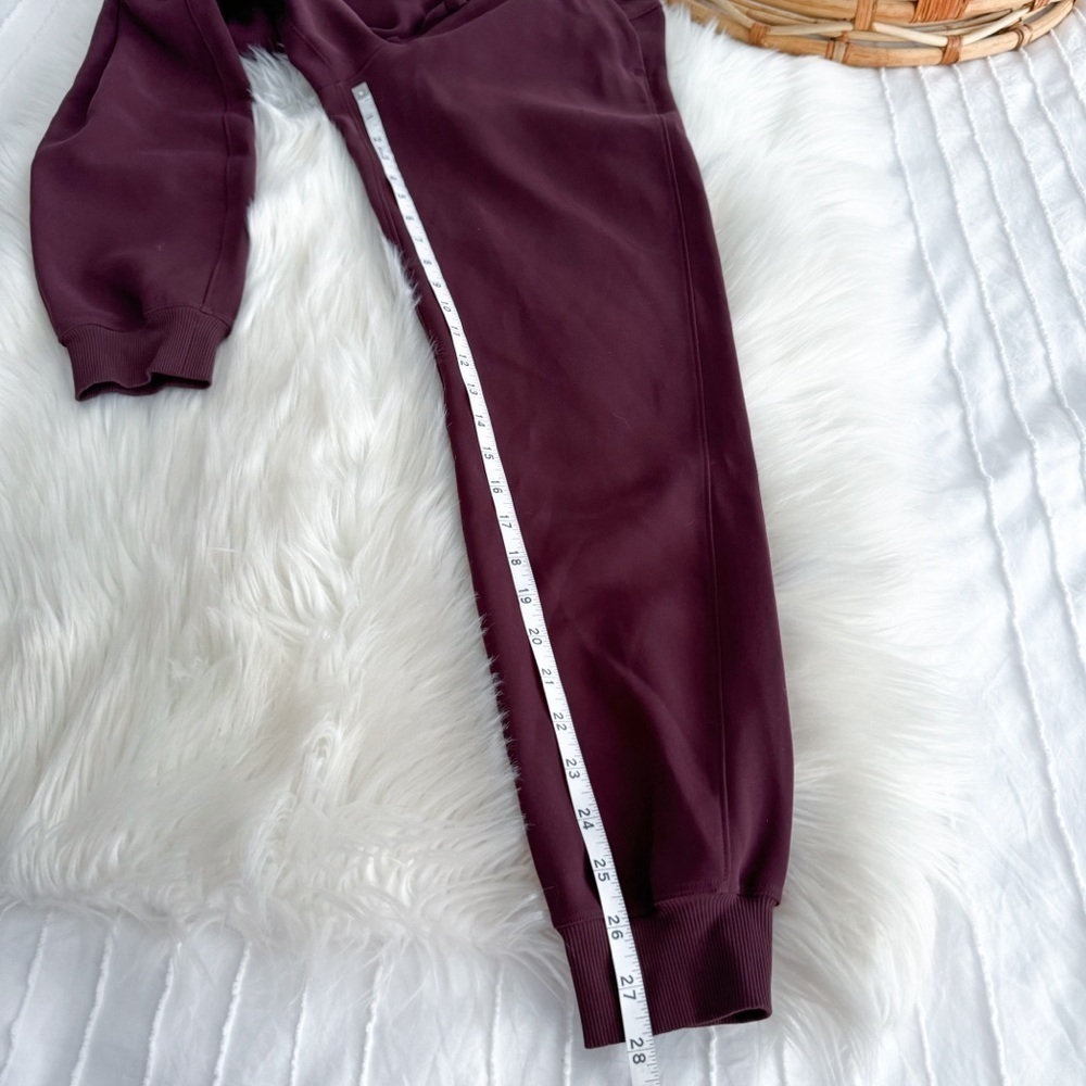 Lululemon On the Fly Jogger Luxtreme Garnet Burgundy Drawstrings Pants - Picture 13 of 13